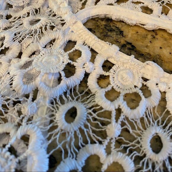 BB Dakota 6 White Lace Open Back Lined Dress - Picture 10 of 10